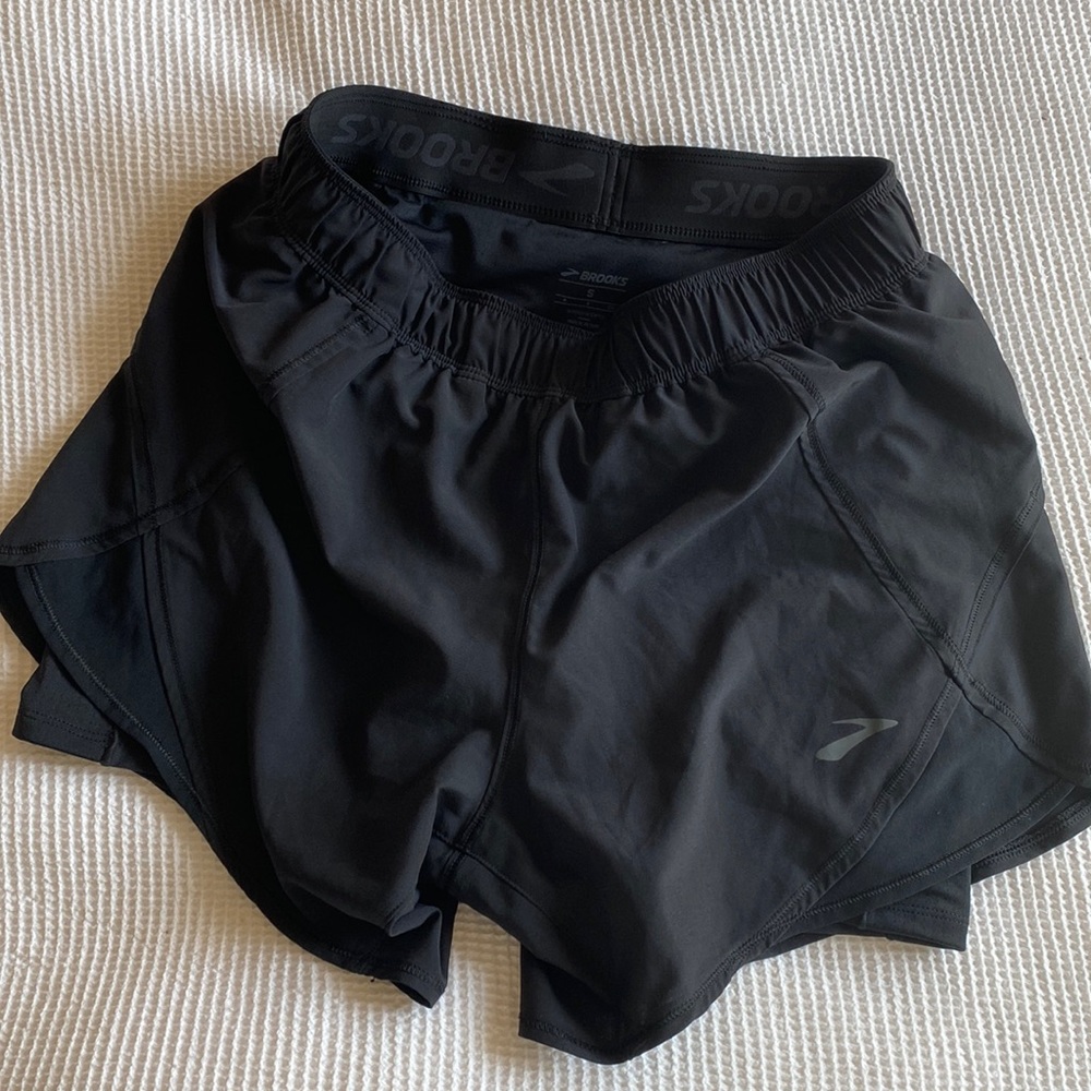 Brooks Chaser 5” 2 in 1 Short